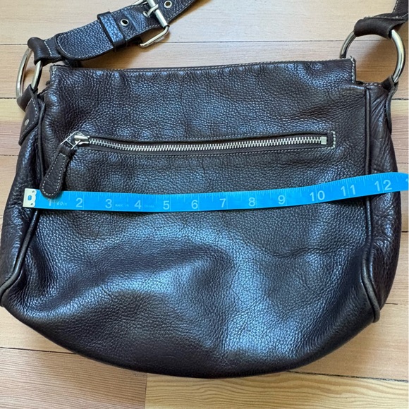 Roots Brown Leather Shoulder Bag - Picture 5 of 9